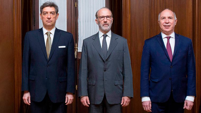 Los tres miembros actuales de la Corte Suprema
