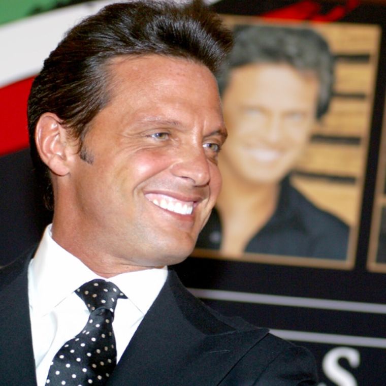 Luis Miguel y Aracely Arámbula se conocieron en una importante discoteca de Acapulco.