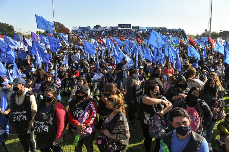 La Matanza también sería dividida en dos.