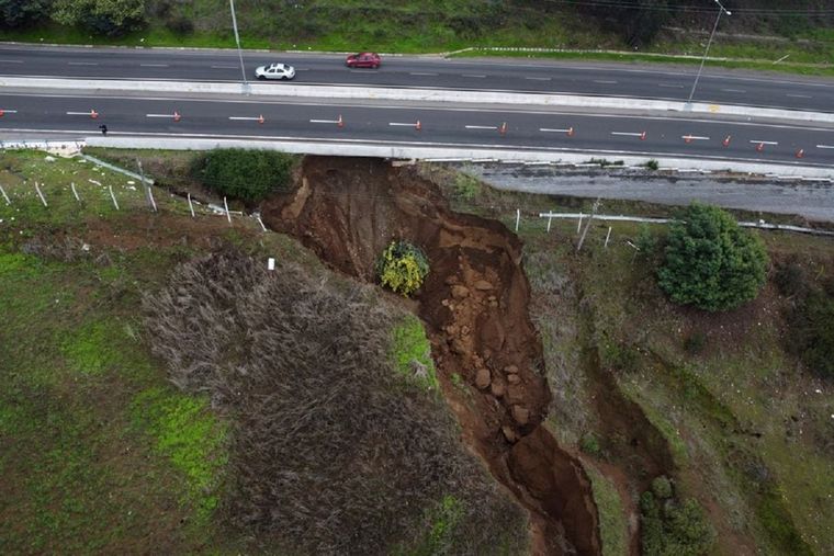 Así se ve el socavón de Valparaíso Foto: Valparaíso Informa