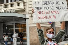 Familiares de electrodependientes llevaron su reclamo a Ministerio de Salud, pero aseguran que no los atendieron Foto: Facebook AADED