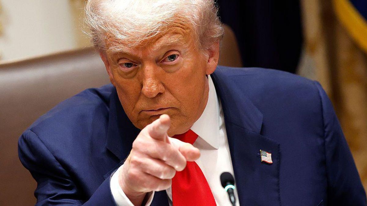 Ráfaga de tiros y pánico en los alrededores de la Casa Blanca: Trump estaba en el Salón Oval