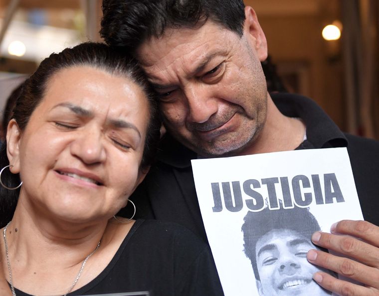 Los padres de Fernando Báez Sosa reclaman justicia por la muerte de su hijo Foto: Télam
