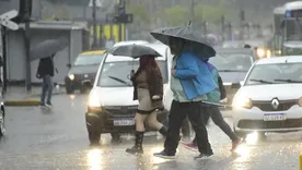 Algunas tormentas motivaron intervenciones de Defensa Civil en varias ciudades para rescatar vecinos.