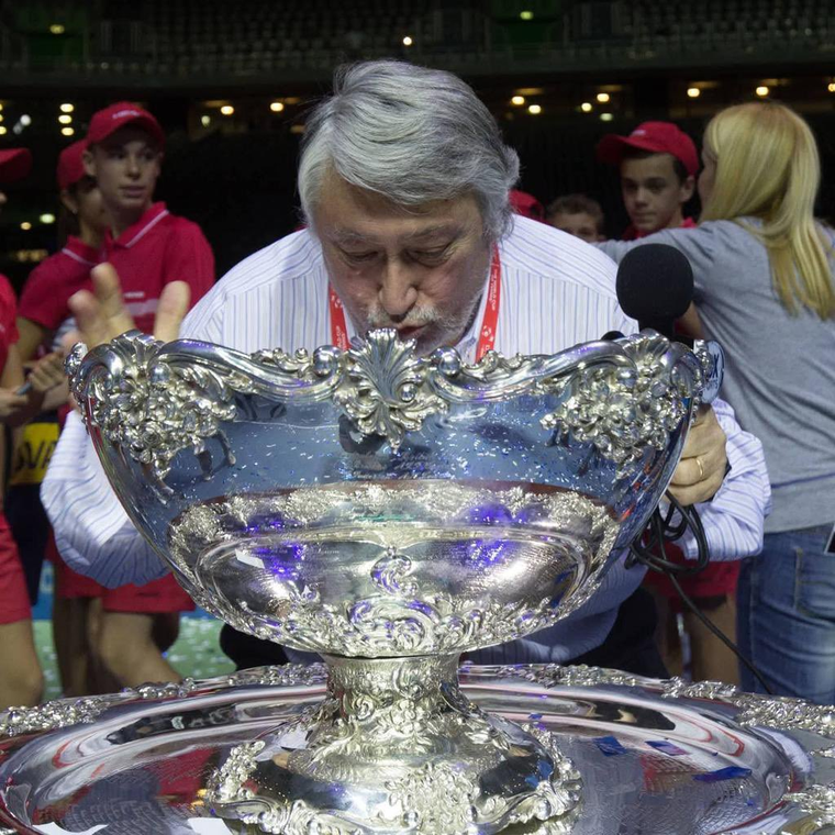 Guillermo Salatino, un periodista dedicado por y para el tenis. Guillermo Salatino, un periodista dedicado por y para el tenis.