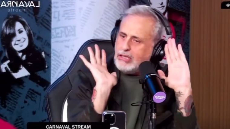 Rial y Canosa se sorprendieron anta la drástica decisión de su colega.