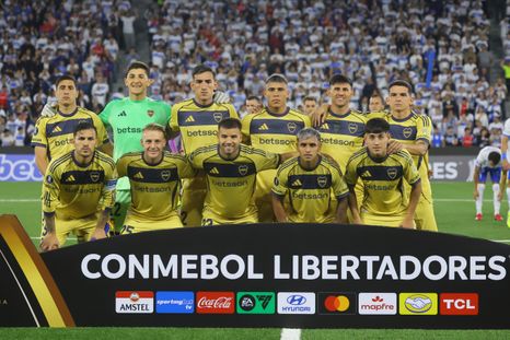 Boca enfrenta a Barcelona de Guayaquil en la Bombonera.