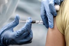 la primera dosis sera de paciencia hasta que la vacuna llegue a todos