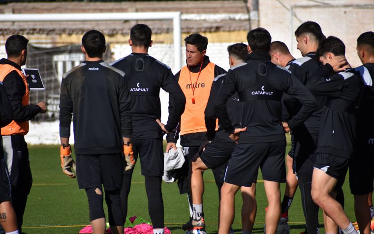 Gimnasia entrenó pensando en el CADU.