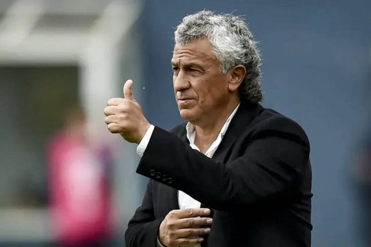 Pipo Gorosito arregló su llegada a Colón de Santa Fe.