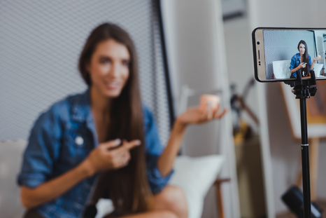 Descubrí qué hacen los emprendedores que tienen éxitos en redes sociales. Foto: Canva. Descubrí qué hacen los emprendedores que tienen éxitos en redes sociales. Foto: Canva.