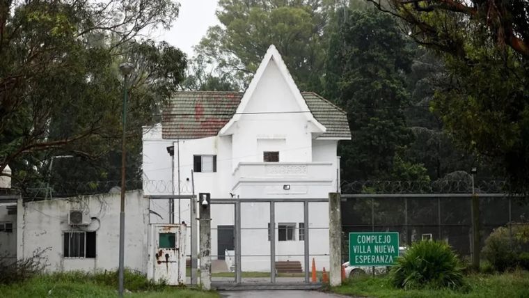 Tres adolescentes amenazaron a un guardia con una faca y se escaparon de un instituto de menores Foto: NA