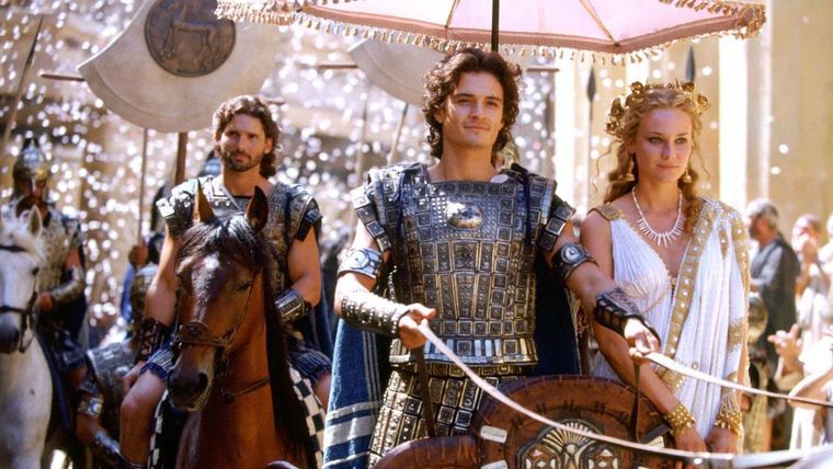 Algunas escenas de Troya con Brad Pitt. Algunas escenas de Troya con Brad Pitt.