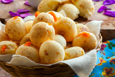 Dale un giro a la receta de chipá con el agregado de cheddar.