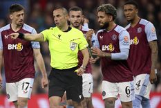 la jugada del colo barco en la victoria del brighton sobre un aston villa sin el dibu martinez
