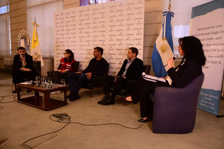 El encuentro se realizó en la sede del Episcopado, Suipacha 1031 de la ciudad de Buenos Aires.