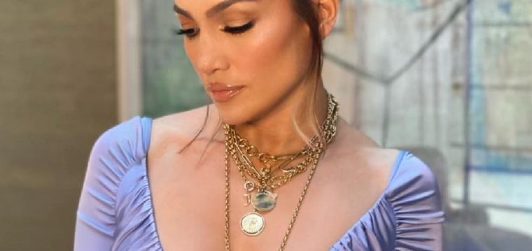 Jennifer Lopez es un emblema de  la belleza y la moda Foto: Instagram @jlo
