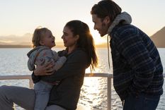 La historia de Netflix sigue a Alex, una joven madre que escapa de una relación abusiva junto a su hija.