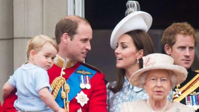 Kate Middleton, Príncipe William, Reina Isabel