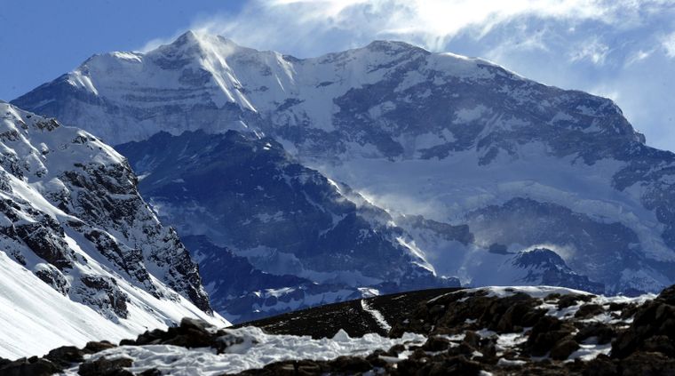 El andinista murió a metros de la cumbre del Cerro Aconcagua. Foto: ALF PONCE MERCADO / MDZ