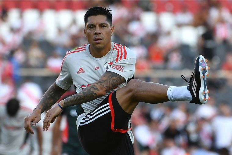 Enzo Pérez volvió a expresar el deseo de retirarse en el Deportivo Maipú. Foto: @RiverPlate