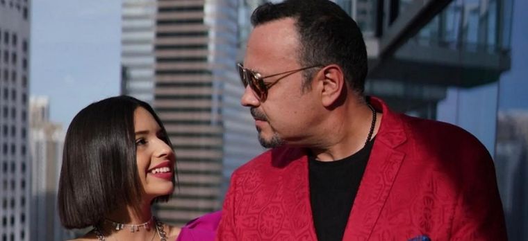 Ángela y Pepe Aguilar. Foto: .debate.com.mx/