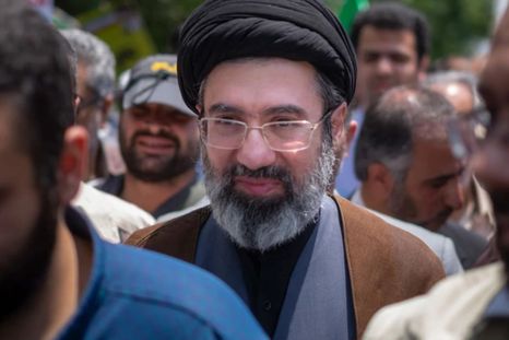 Mojtaba Jamenei, el nuevo Líder Supremo de Irán. Mojtaba Jamenei, el nuevo Líder Supremo de Irán.