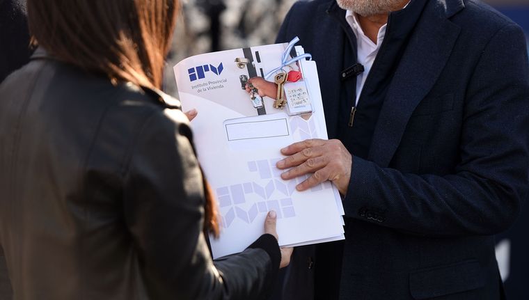 El IPV busca acelerar las adjudicaciones. Foto: Santiago Tagua/MDZ