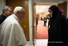 francisco se reunio en el vaticano con la vicepresidenta de iran para asuntos de mujer y familia
