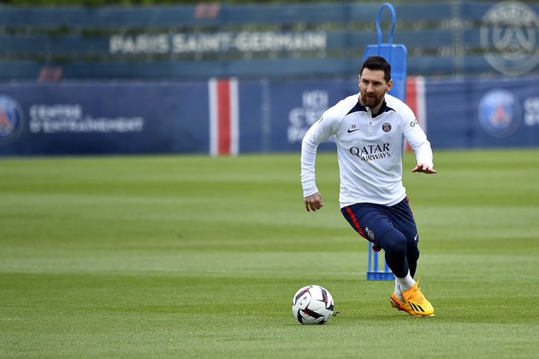 Messi volverá a jugar en el PSG. Foto: @PSG_espanol