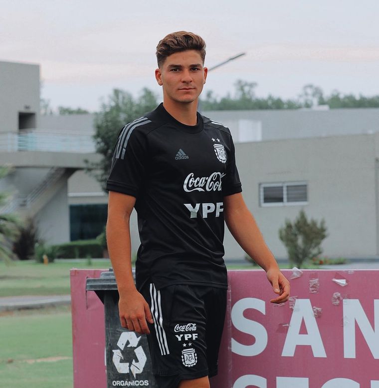 Foto: Instagram @juliaanalvarez