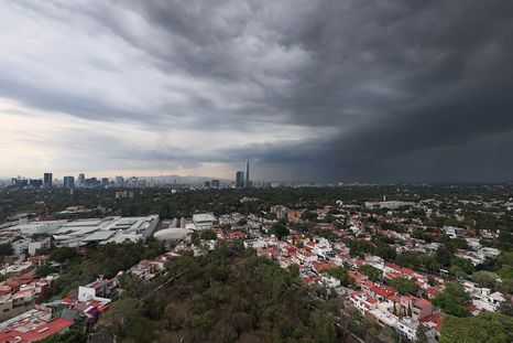 El clima en México combina lluvias en el sureste, viento en el noreste y frío matinal en gran parte del país. El clima en México combina lluvias en el sureste, viento en el noreste y frío matinal en gran parte del país.