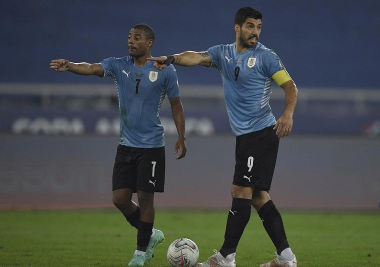 Luis Suárez elogió a De la Cruz en las redes sociales.