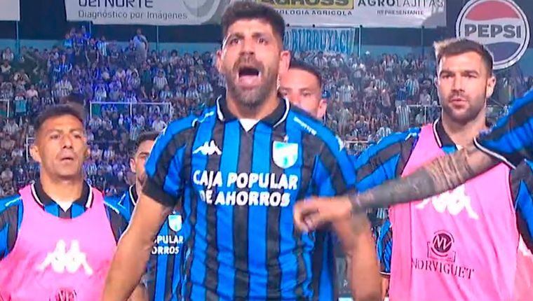 Leandro Díaz enloqueció con los hinchas de Atlético Tucumán. 
