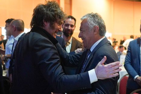 Alfredo Cornejo y Javier Milei el año pasado en San Rafael. Alfredo Cornejo y Javier Milei el año pasado en San Rafael.
