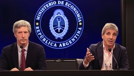 El ministro de Economía, Luis Caputo, junto al titular del Banco Central, Santiago Bausili. El ministro de Economía, Luis Caputo, junto al titular del Banco Central, Santiago Bausili.
