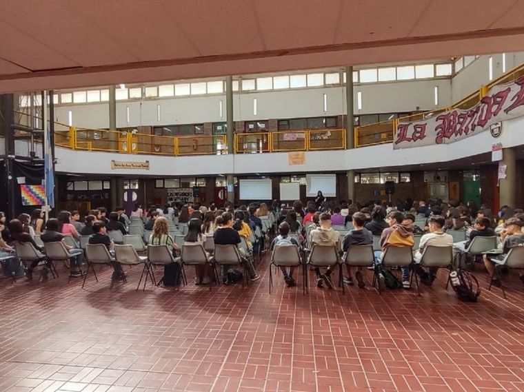 El 15 de abril se abre la preinscripción