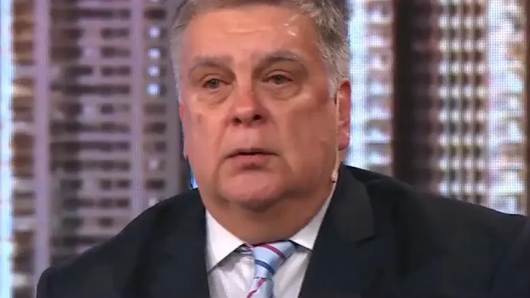 Luis Ventura quedó en el centro de los comentarios debido a un dato inexacto. / Captura TV