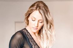 mica viciconte cautivo a todos con un sensual baile disfrazada de gatubela