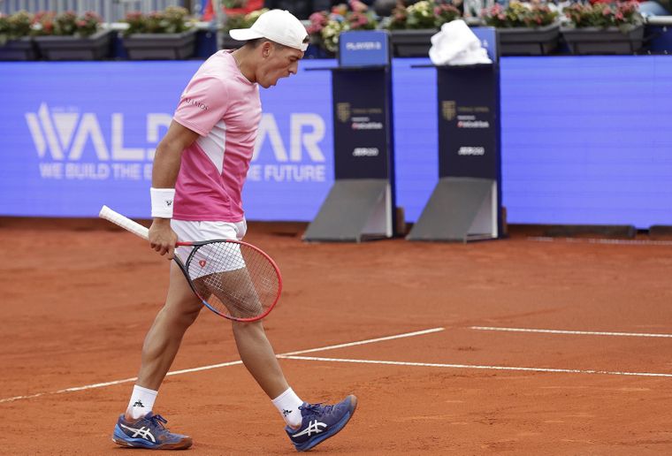 Báez no pudo con Cobolli y cayó en la final del ATP 250 de Bucarest. Foto: EFE