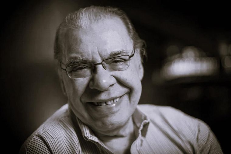 EL ADIOS. LOS RESTOS SERAN VELADOS EN LA CAPITAL FEDERAL.