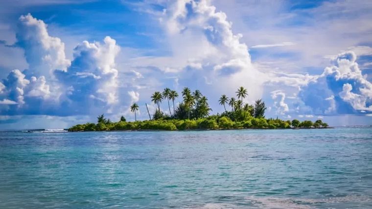 Kiribati es el primer país que recibe la Navidad en todo el mundo. Kiribati es el primer país que recibe la Navidad en todo el mundo.