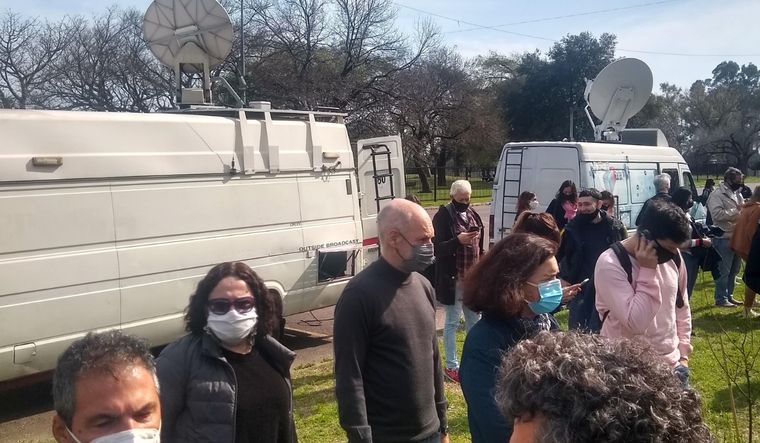 Horacio Rodríguez Larreta desayunó tres veces antes de acercarse a votar