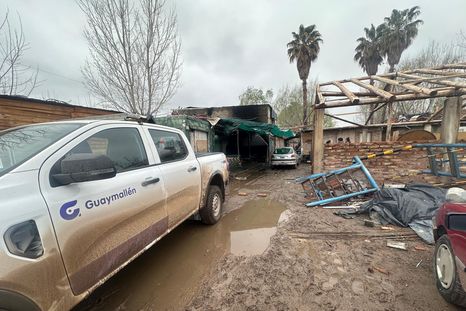 La municipalidad trabaja en la zona de las inundaciones en Guaymallén. La municipalidad trabaja en la zona de las inundaciones en Guaymallén.
