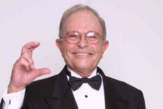 asi fue la dura infancia de raul velasco