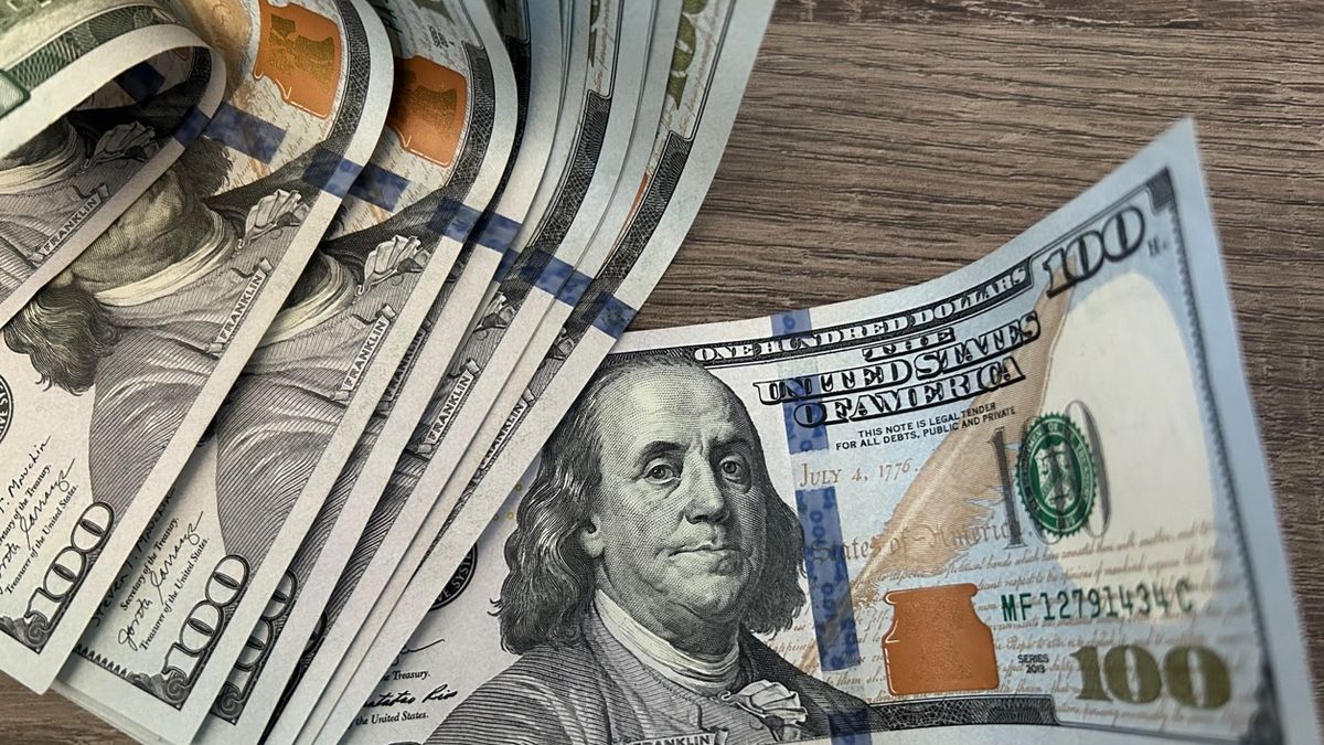 Se dispararon el dólar MEP y el CCL, mientras el dólar oficial marca el nivel más alto en un mes