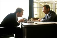 Leonardo DiCaprio y Tom Hanks protagonizan esta película de drama de Steven Spielberg Foto: Dreamworks.
