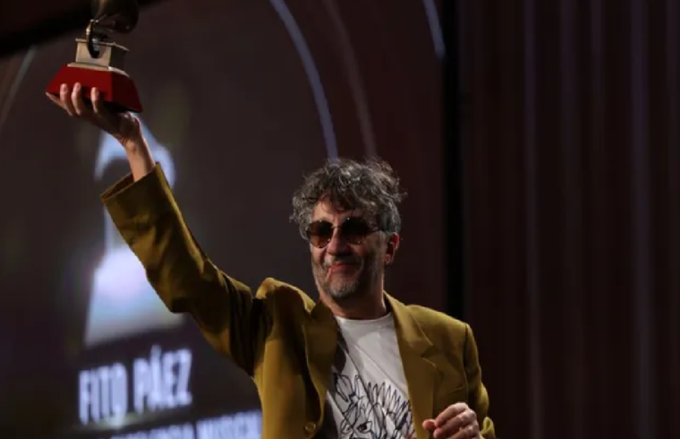 Fito Páez se alzó con 3 Latin Grammy.