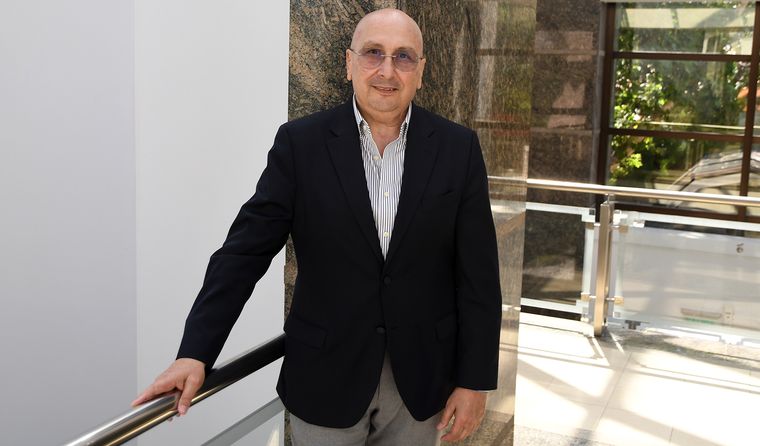 Daniel Pereyra es el autor de Alberdi, la indómita luz, el libro prologado por el presidente Javier Milei.&nbsp;