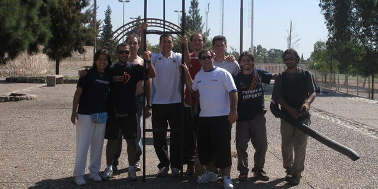 Personal de la Secretaría de Deportes visitando las nuevas instalaciones. Foto: MDZ
